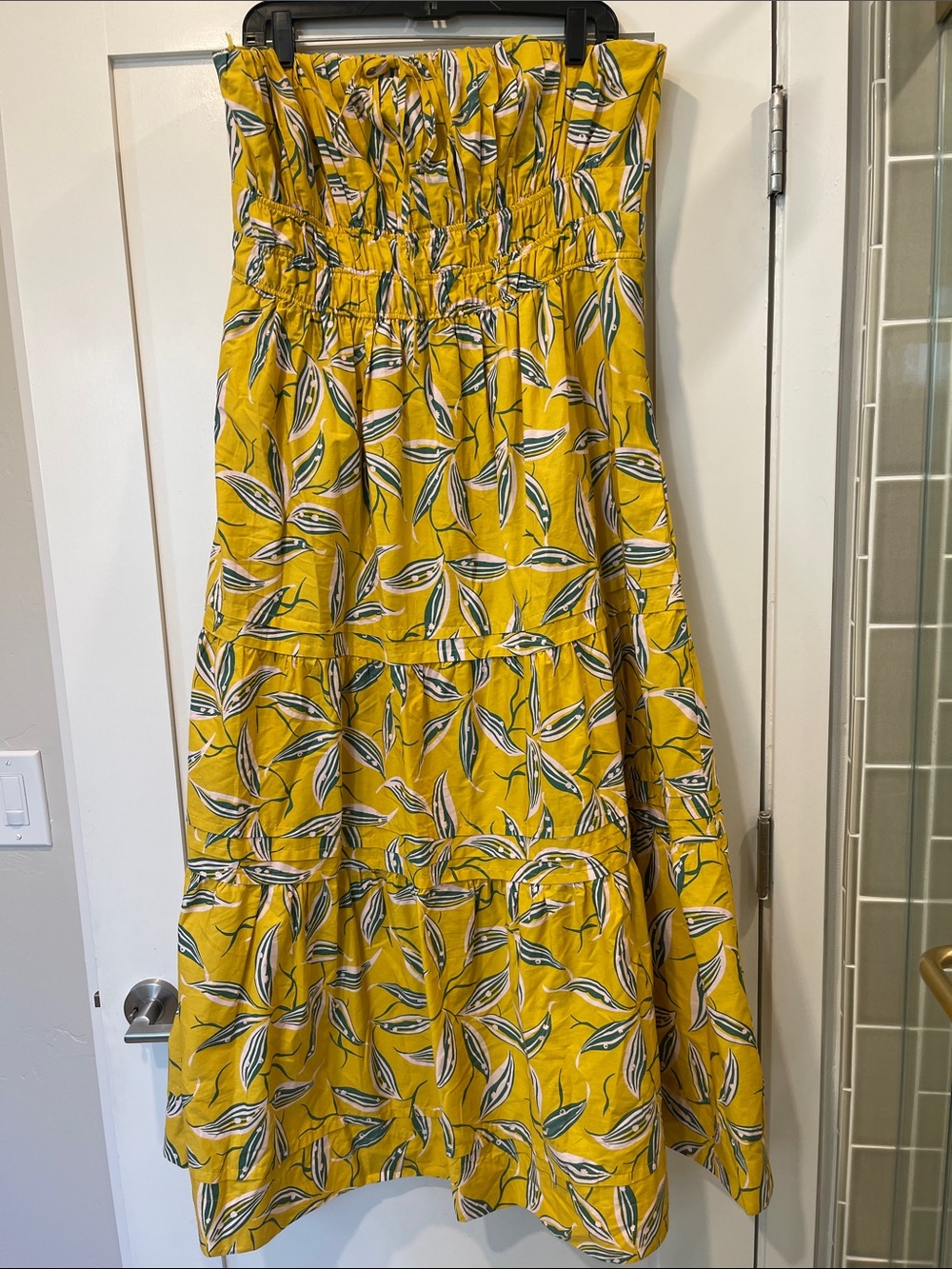 Anthropologie Strapless Yellow Leaf-Print Tiered Maxi Dress sz XL